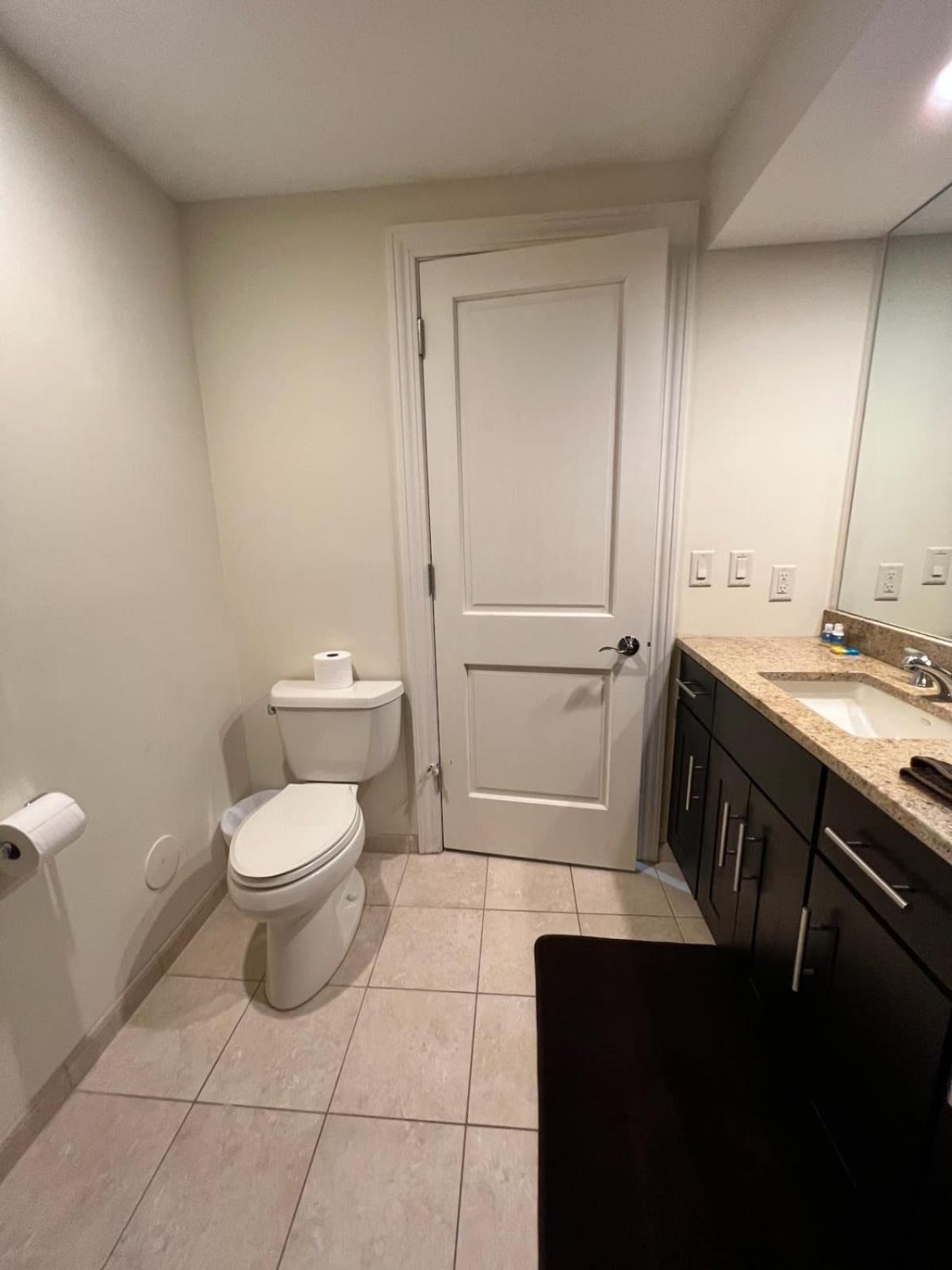 Third Floor Suite With Lots Of Amenties Traverse City Ngoại thất bức ảnh